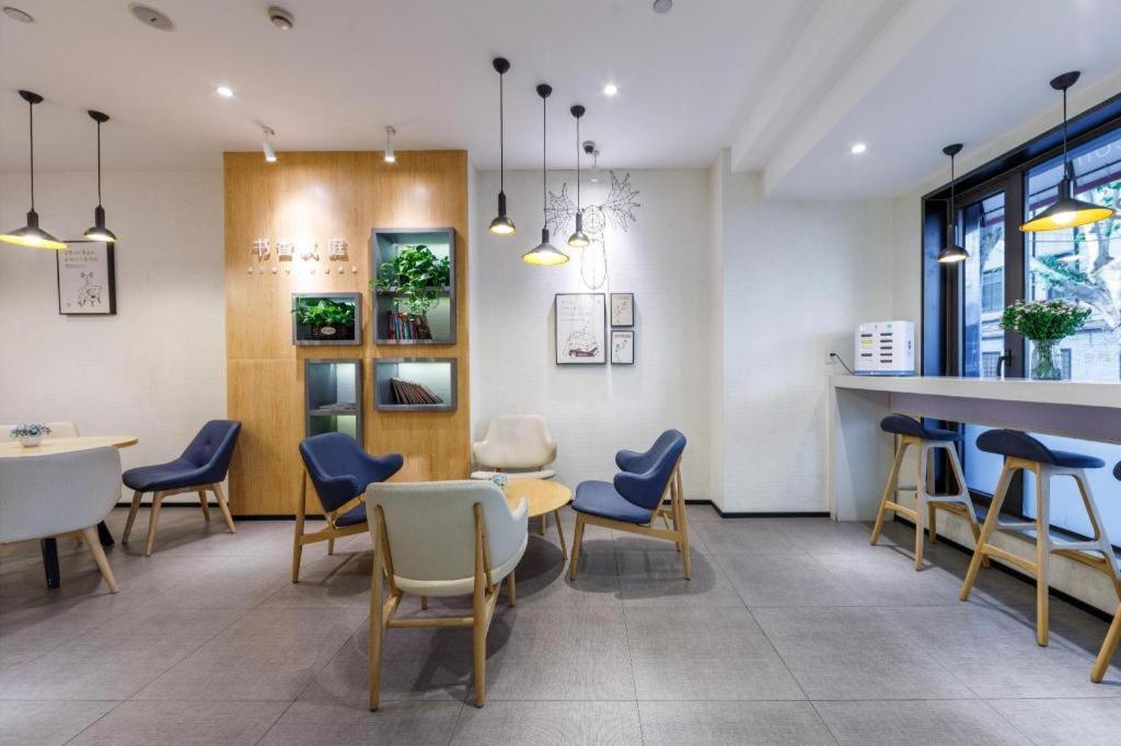 汉庭上海襄阳路酒店 外观 照片